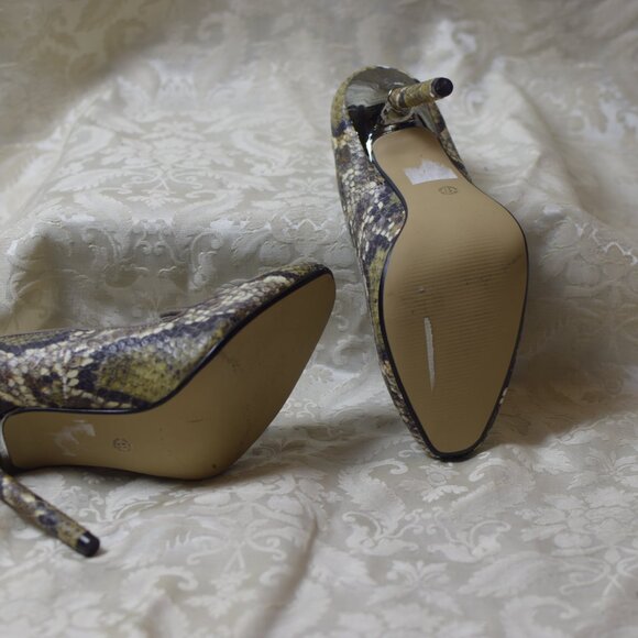 Worthington Snakeskin Heels Shoes Size 8 - Picture 11 of 11